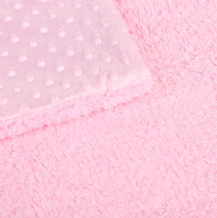 Adorable Polka Dot Baby Blanket - Perfect for Newborns