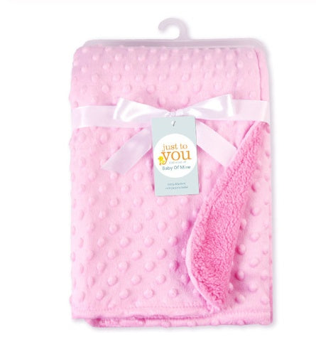 Adorable Polka Dot Baby Blanket - Perfect for Newborns