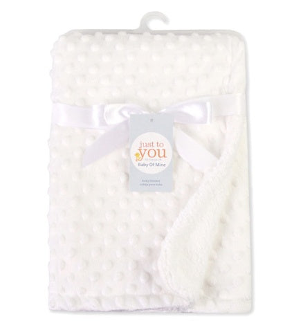 Adorable Polka Dot Baby Blanket - Perfect for Newborns